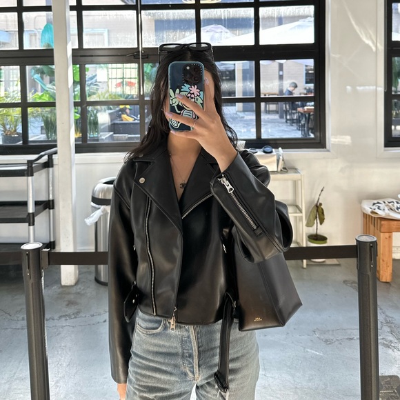 Aritzia Wilfred Davana Leather Jacket - XXS - Picture 4 of 6